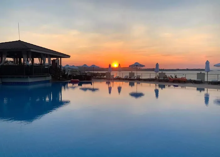 Sun 2 б Sozopolis Vilă *